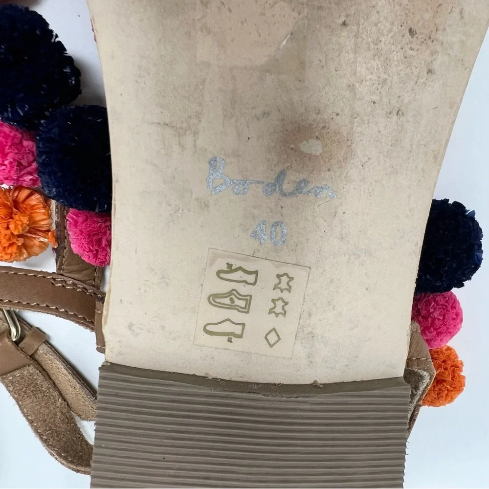 Boden Pompom Leather Sandals Women’s Size 9 Tan Thongs Colorful Fun